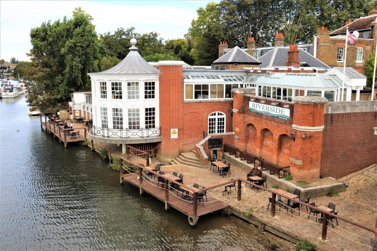 Hampton Court - The Kings Rest Molesey Exterior foto