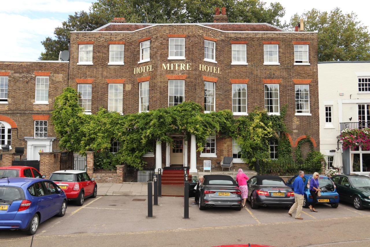 Hampton Court - The Kings Rest Molesey Exterior foto